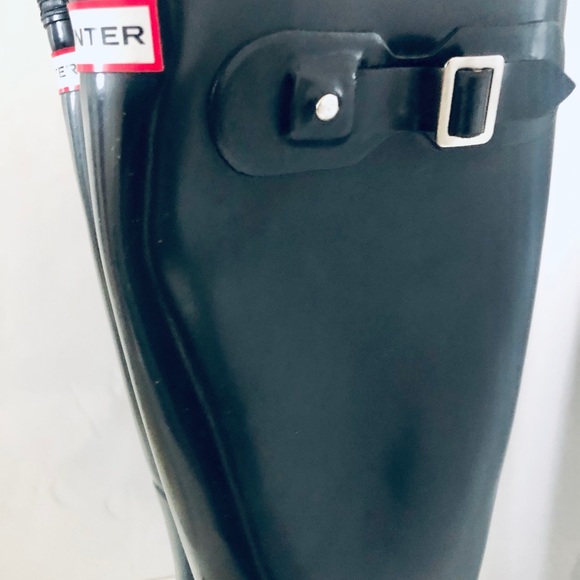 Hunter Womens Black Tain Boots Size 7 - Picture 2 of 8